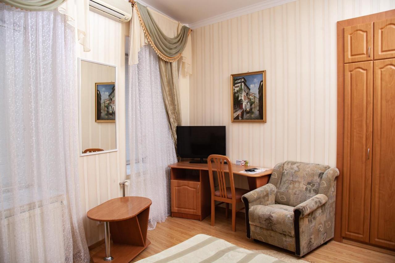Hotel Piligrim 1 Mykolaiv Exterior foto