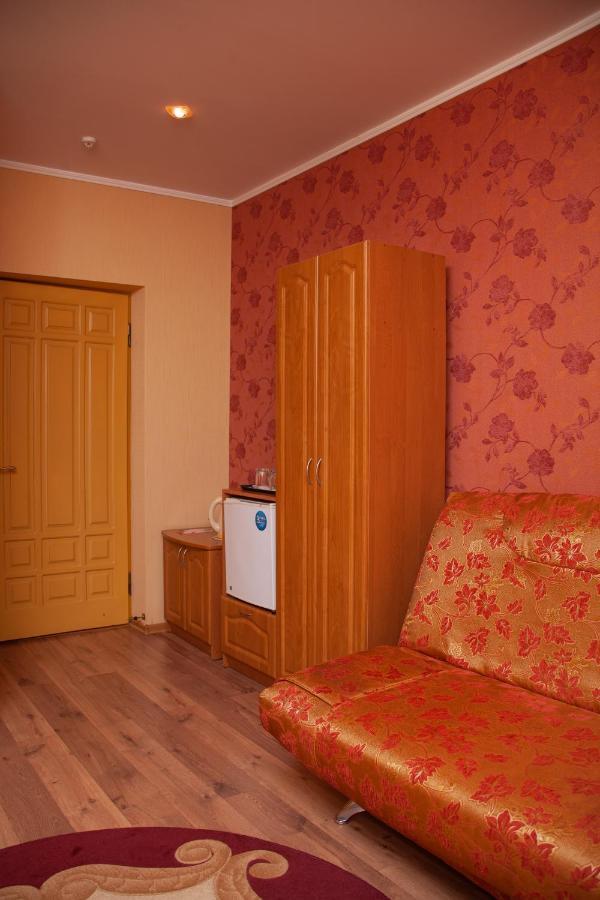 Hotel Piligrim 1 Mykolaiv Exterior foto