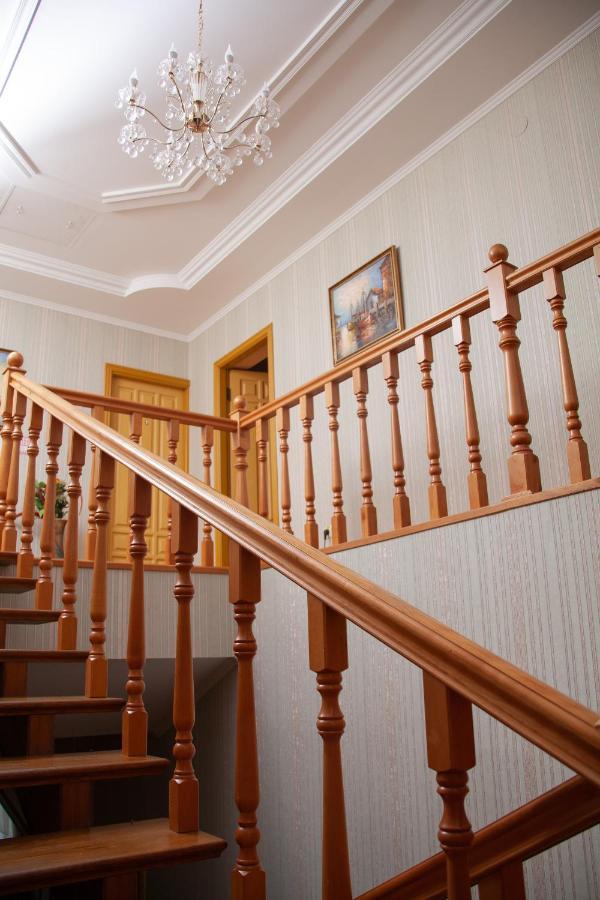 Hotel Piligrim 1 Mykolaiv Exterior foto